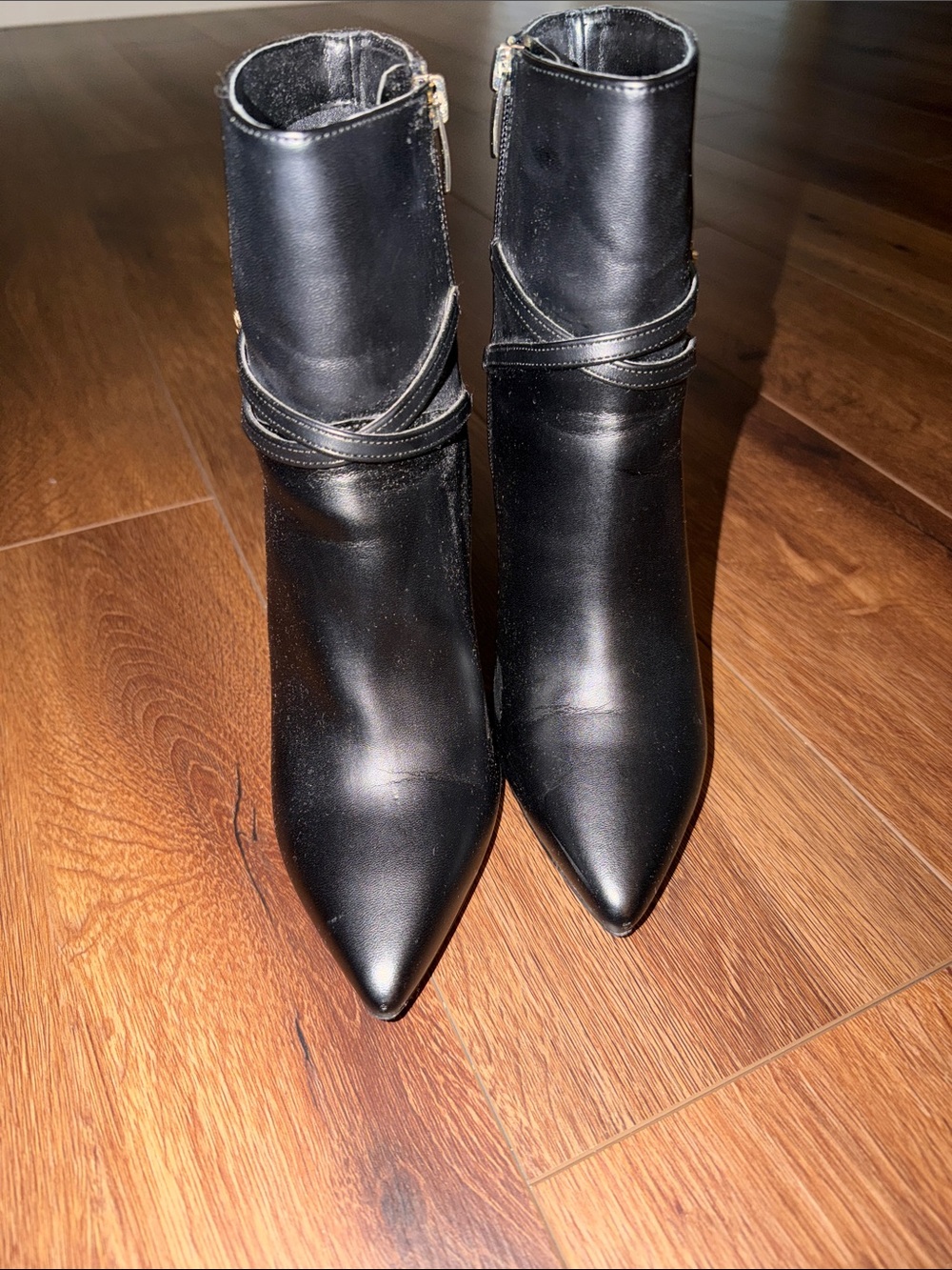 Nine West Women's Black Pointed Toe Ankle Boots - Sleek Zip Closure